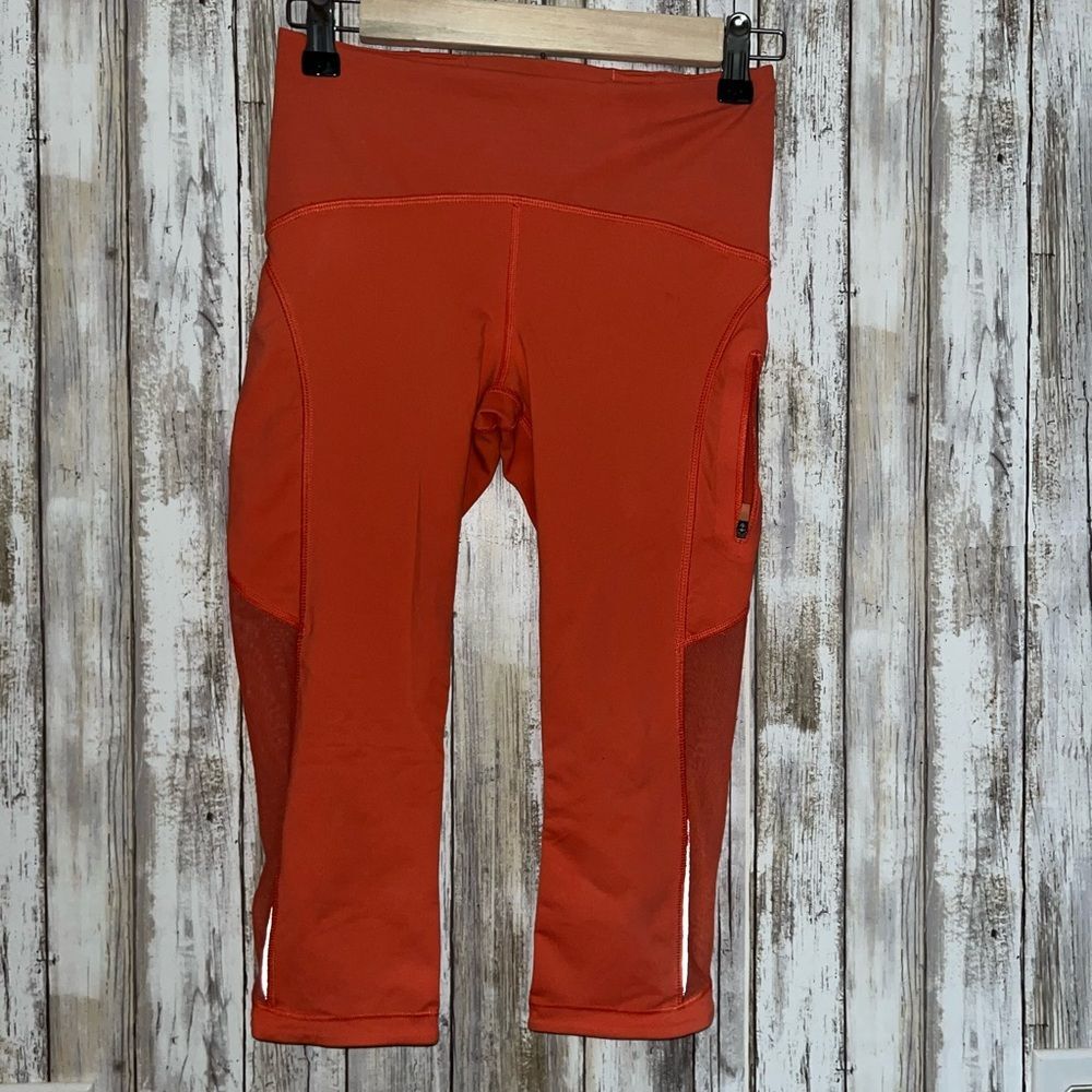 lululemon orange 19" cropped leggings size 4